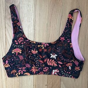 Kulani Kinis bikini top size small